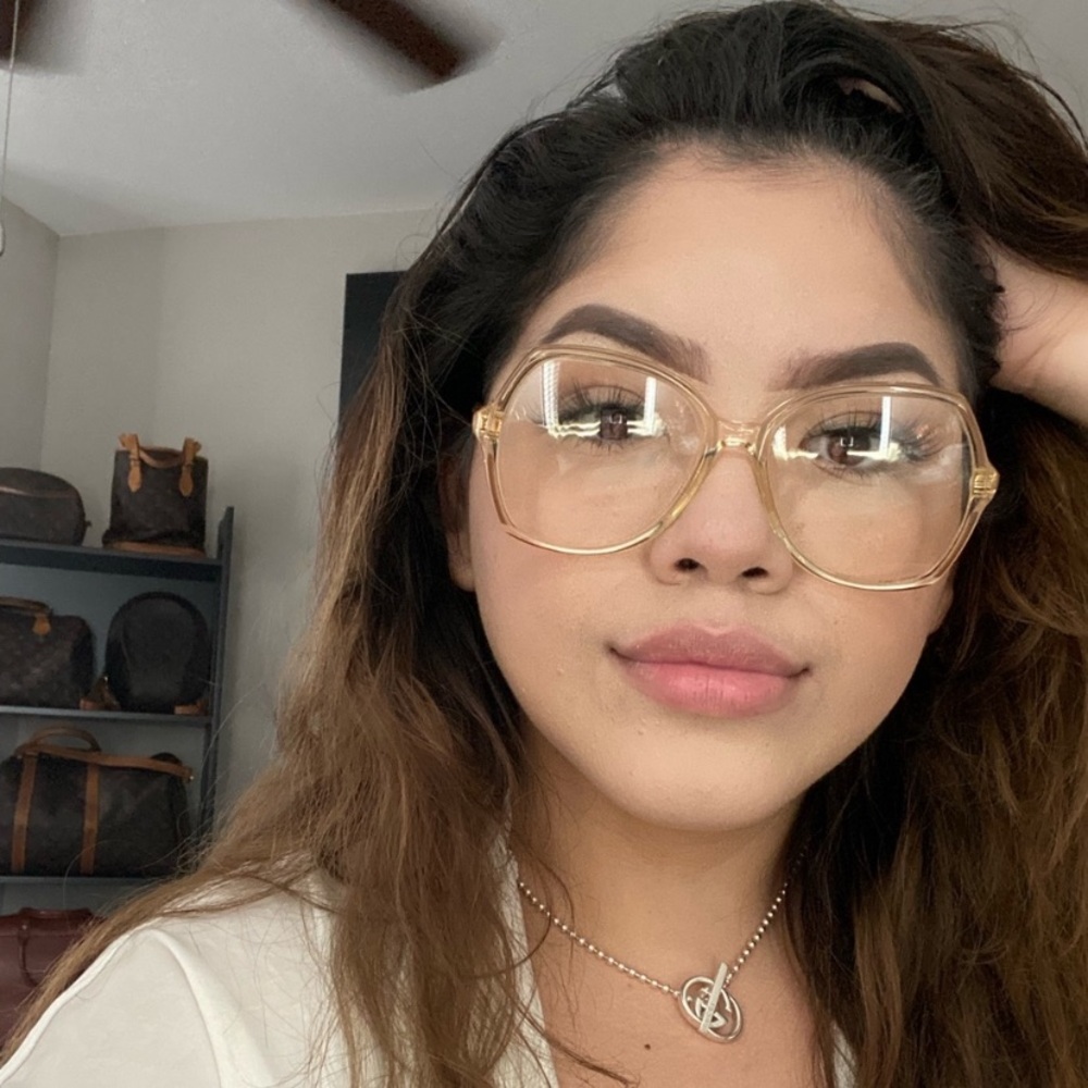 🔥SOLD ON MERC🔥GUCCI Vintage Eyeglass frames - Picture 11 of 12